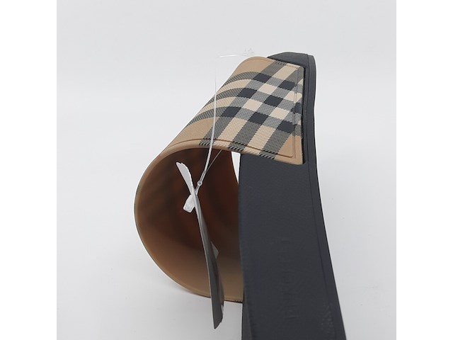 Paar slippers, maat 44, burberry - afbeelding 12 van  12