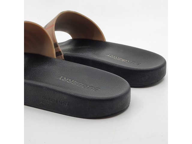 Paar slippers, maat 44, burberry - afbeelding 11 van  14