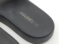 Paar slippers, maat 44, burberry - afbeelding 13 van  14