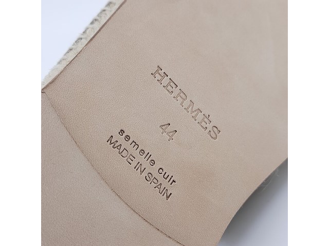 Paar slippers, maat 44, hermès - afbeelding 3 van  12