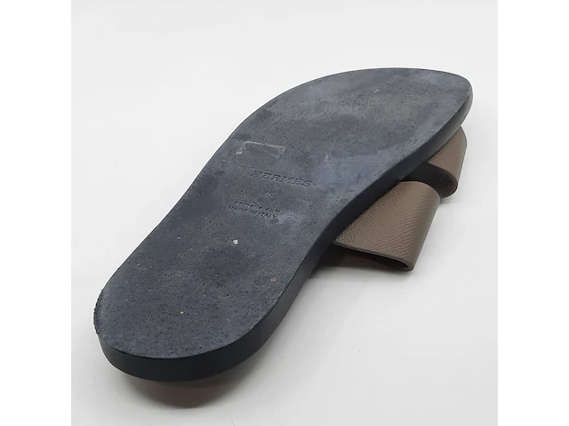Paar slippers, maat 45, hermès, af7221824zh2503 - afbeelding 10 van  10