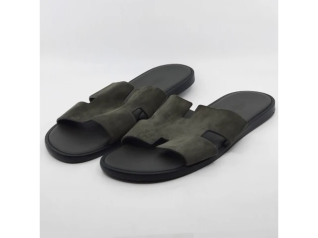 Paar slippers, maat 45, hermès - afbeelding 1 van  11