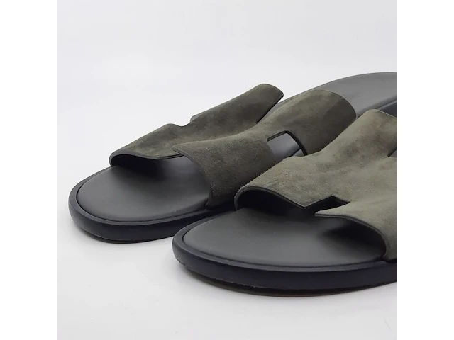 Paar slippers, maat 45, hermès - afbeelding 4 van  11