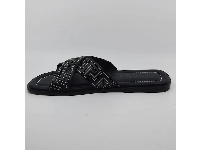 Paar slippers, maat 45, versace - afbeelding 7 van  11
