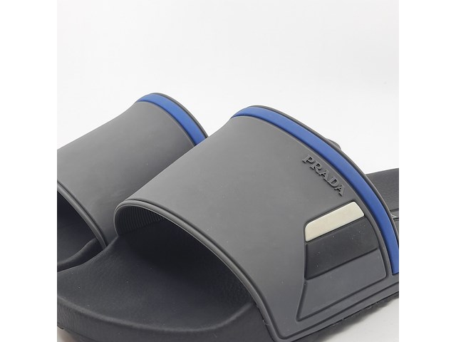 Paar slippers, maat 7, prada, 4x3102 - afbeelding 4 van  10