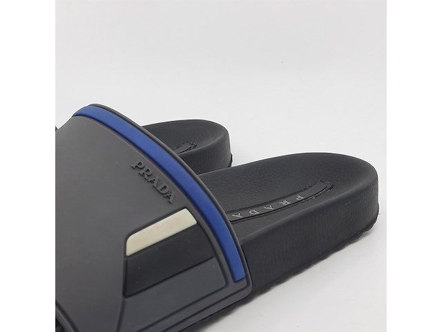 Paar slippers, maat 7, prada, 4x3102 - afbeelding 5 van  10