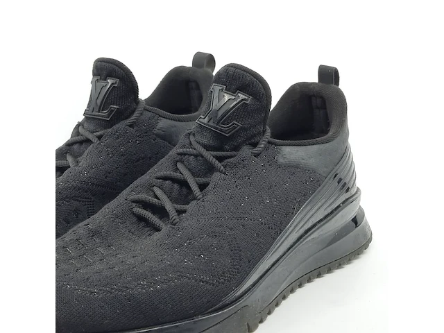 Paar sneakers, louis vuitton - afbeelding 13 van  19