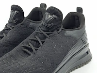 Paar sneakers, louis vuitton - afbeelding 13 van  19