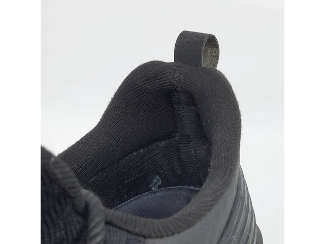 Paar sneakers, louis vuitton - afbeelding 19 van  19
