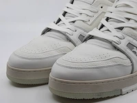 Paar sneakers, maat 10, louis vuitton, fd 0212 - afbeelding 7 van  14