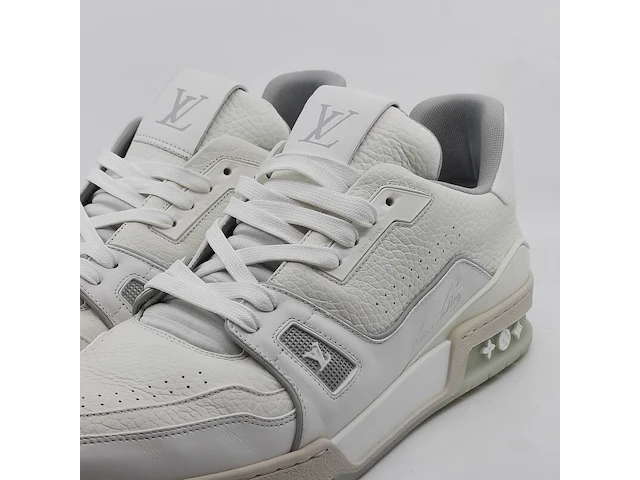 Paar sneakers, maat 10, louis vuitton, fd 0212 - afbeelding 8 van  14