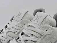 Paar sneakers, maat 10, louis vuitton, fd 0212 - afbeelding 9 van  14