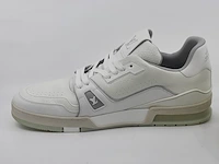 Paar sneakers, maat 10, louis vuitton, fd 0212 - afbeelding 11 van  14