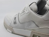 Paar sneakers, maat 10, louis vuitton, fd 0212 - afbeelding 13 van  14