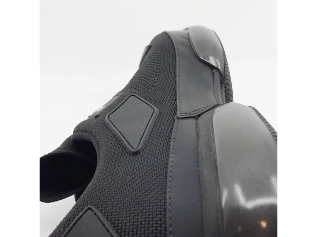 Paar sneakers, maat 10, prada, 2eg 253 - afbeelding 2 van  12