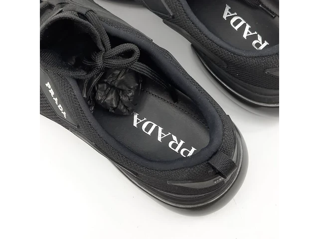 Paar sneakers, maat 10, prada, 2eg 253 - afbeelding 11 van  12