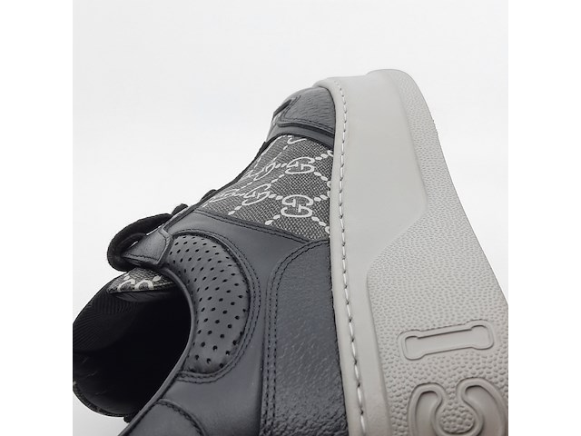 Paar sneakers, maat 11, gucci, 669582 - afbeelding 2 van  11
