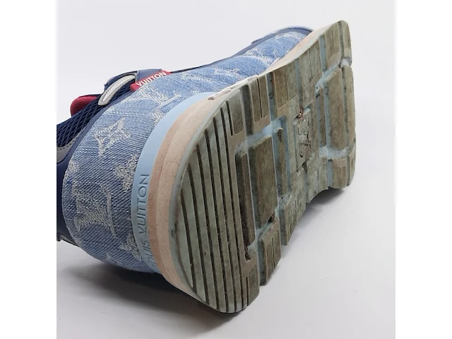 Paar sneakers, maat 11, louis vuitton, g0 0284 - afbeelding 3 van  11