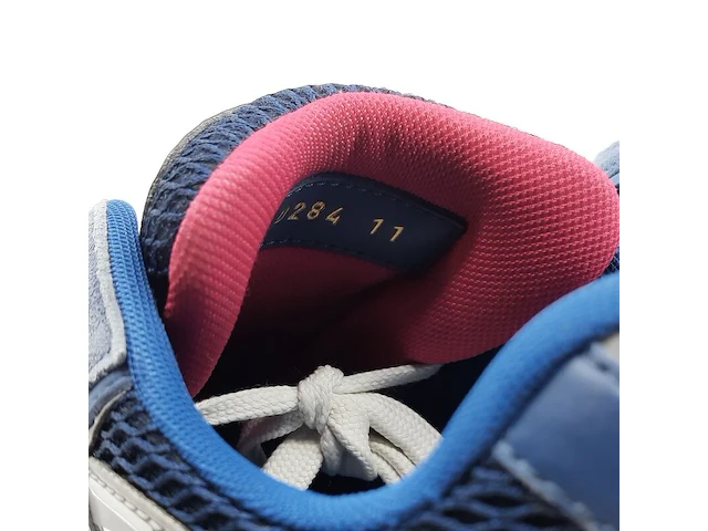 Paar sneakers, maat 11, louis vuitton, g0 0284 - afbeelding 11 van  11