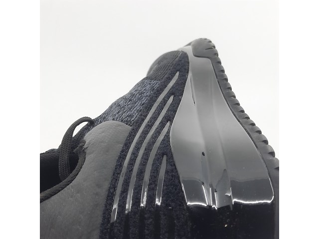 Paar sneakers, maat 11, louis vuitton - afbeelding 9 van  10