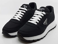Paar sneakers, maat 11, prada, 2ee369