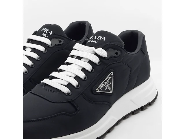 Paar sneakers, maat 11, prada, 2ee369 - afbeelding 8 van  14