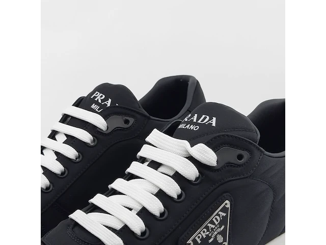 Paar sneakers, maat 11, prada, 2ee369 - afbeelding 9 van  14