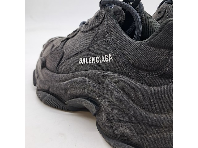 Paar sneakers, maat 36, balenciaga, triple s - afbeelding 7 van  10