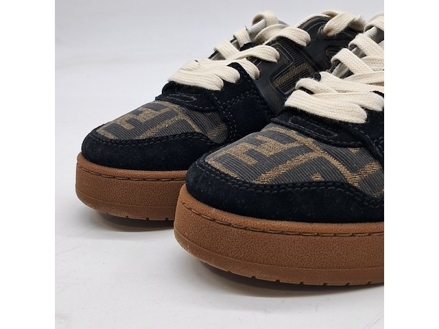 Paar sneakers, maat 36, fendi, 8e8470 - afbeelding 2 van  9