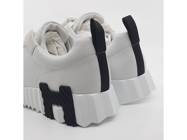 Paar sneakers, maat 37, hermés - afbeelding 9 van  11