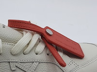 Paar sneakers, maat 37, off white, low vulcanized calf leathe beig - afbeelding 4 van  12