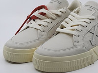 Paar sneakers, maat 37, off white, low vulcanized calf leathe beig - afbeelding 5 van  12