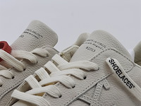 Paar sneakers, maat 37, off white, low vulcanized calf leathe beig - afbeelding 7 van  12