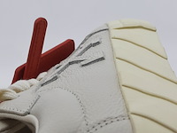 Paar sneakers, maat 37, off white, low vulcanized calf leathe beig - afbeelding 12 van  12