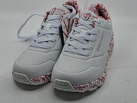 Paar sneakers, maat 38 1/2, skechers, uno - loving love 155506