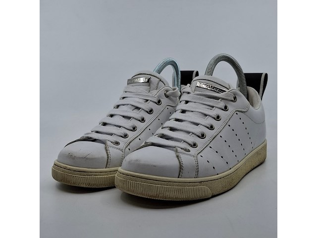 Paar sneakers, maat 38, dsquared2 - afbeelding 1 van  8