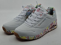 Paar sneakers, maat 39 1/2, skechers, uno - loving love 155506 - afbeelding 1 van  9
