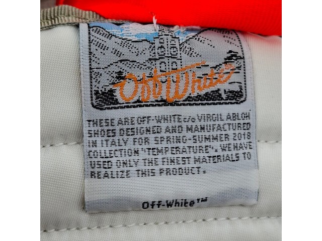 Paar sneakers, maat 39, off white, 3.0 - afbeelding 2 van  12