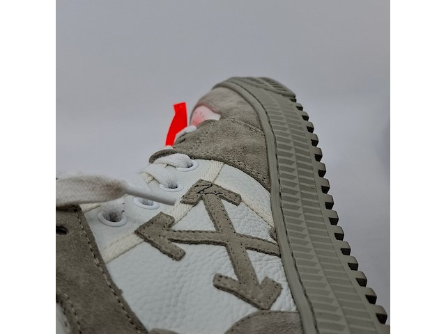 Paar sneakers, maat 39, off white, 3.0 - afbeelding 9 van  12