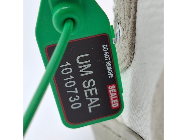 Paar sneakers, maat 39, off white, 3.0 - afbeelding 12 van  12