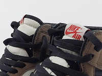 Paar sneakers, maat 40 1/2, nike, air jordan cd4487-100 - afbeelding 16 van  21