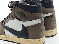 Paar sneakers, maat 40 1/2, nike, air jordan cd4487-100 - afbeelding 19 van  21