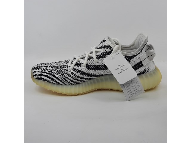 Paar sneakers, maat 40, adidas yeezy, cp9654 - afbeelding 7 van  11