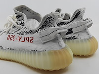Paar sneakers, maat 40, adidas yeezy, cp9654 - afbeelding 8 van  11