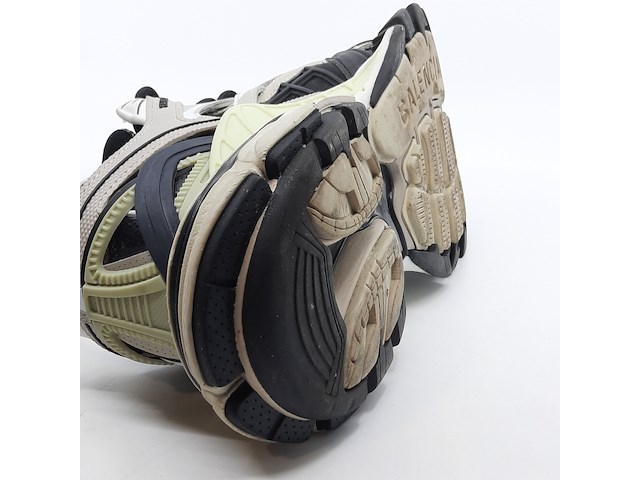 Paar sneakers, maat 40, balenciaga, 568614 - afbeelding 2 van  10