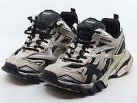 Paar sneakers, maat 40, balenciaga, 568614 - afbeelding 1 van  10
