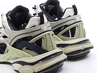 Paar sneakers, maat 40, balenciaga, 568614 - afbeelding 7 van  10