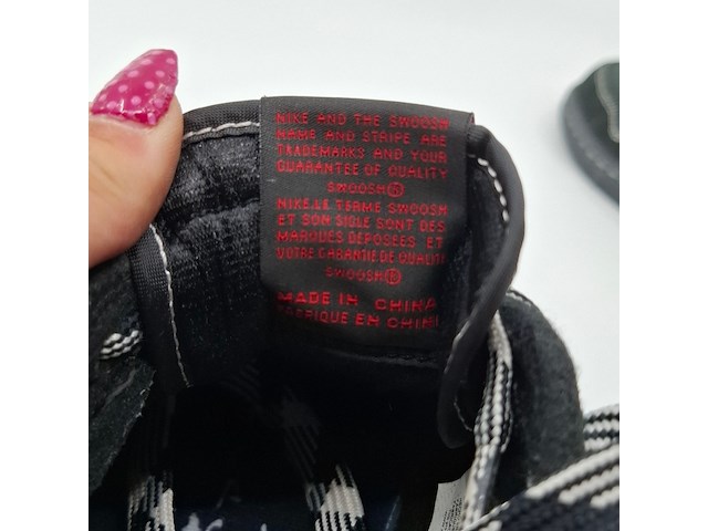 Paar sneakers, maat 41, air jordan x travis scott, dm7866-001 - afbeelding 11 van  11
