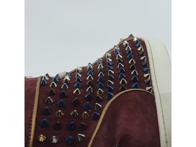 Paar sneakers, maat 41, christian louboutin - afbeelding 2 van  12