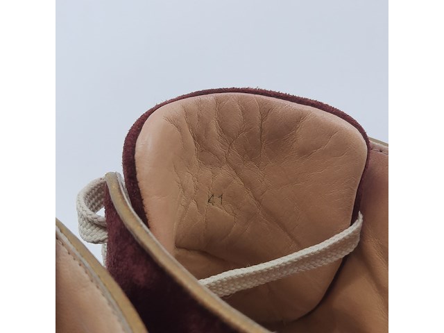 Paar sneakers, maat 41, christian louboutin - afbeelding 11 van  12